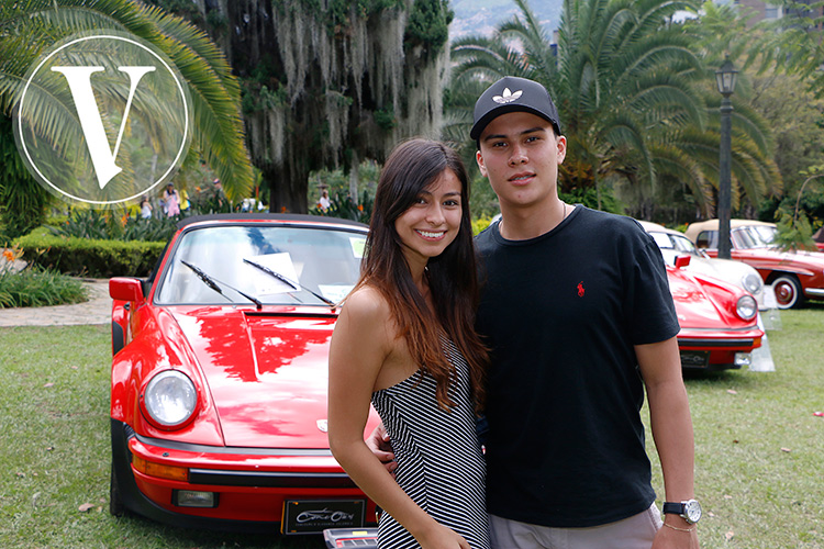 Exhibición de autos -en El Museo El Castillo