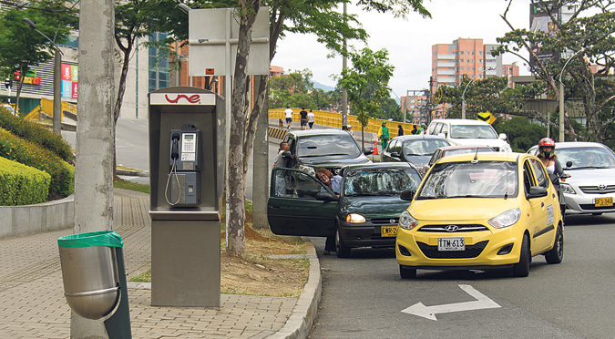 Avenida El Poblado, en el ingreso a Santafé