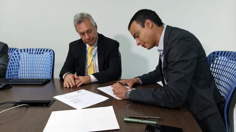 Firma acuerdo Brasil  - Medellín