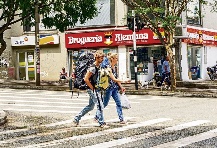 126 británicos habían venido a Medellín entre enero y mayo de este año. 126 británicos habían venido a Medellín entre enero y mayo de este año.