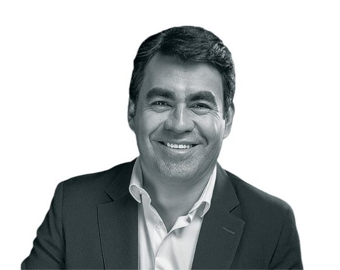 César-Hernández--Medellín-Evoluciona