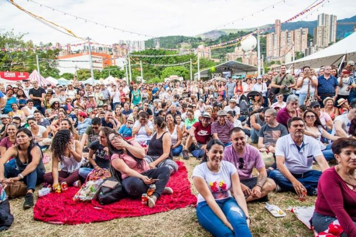 plaza-del-sur-feria Programación de la Feria de las Flores Medellín del viernes 9 de agosto