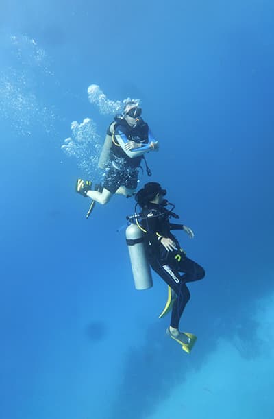 Práctica de buceo en Santa Marta.  Foto cortesía Fabrizio Angeloro.