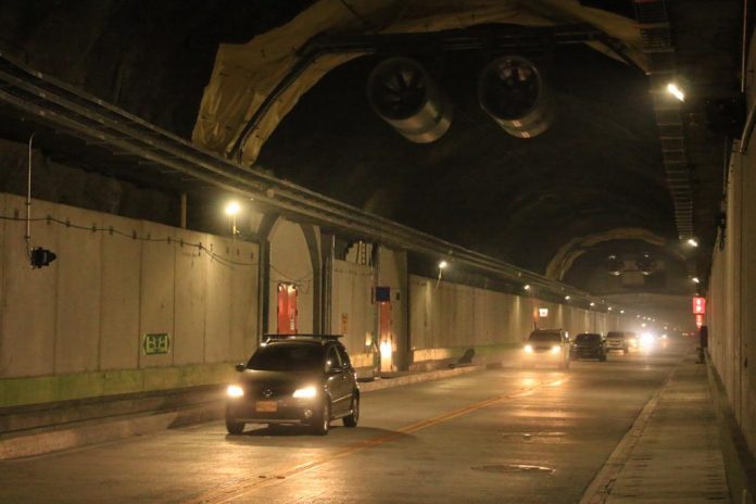 tunel de oriente Túnel de Oriente