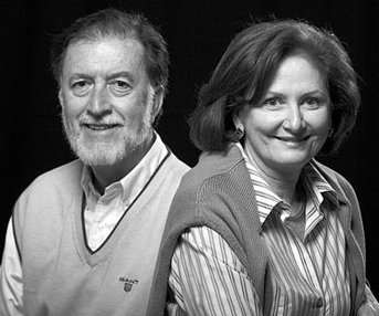 Adolfo Naranjo y Pilar Velilla: Entre tapetes, libros y arte. Adolfo Naranjo y Pilar Velilla: Entre tapetes, libros y arte.