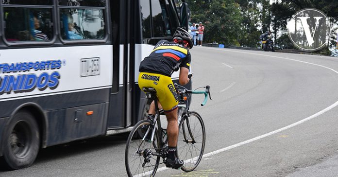 Apertura-de-ciclovIa-avenida-de-las-palmas-vivir-en-el-poblado