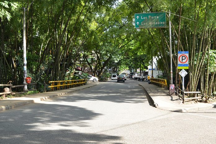 avenida 34, en Provenza avenida 34, en Provenza