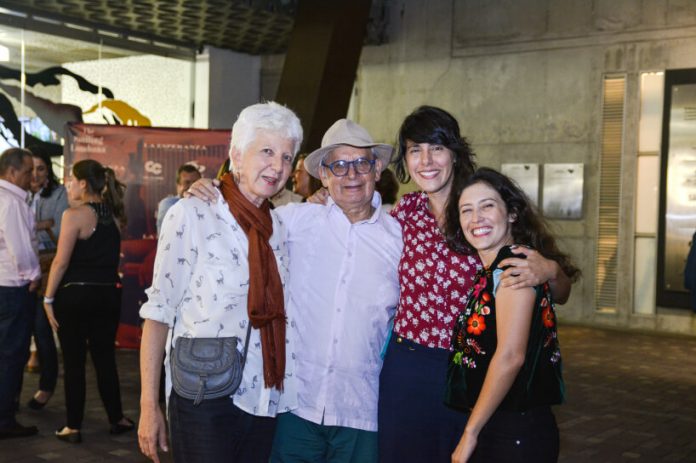 Azucena, Hugo cevallos, marcela cevallos y Daniela Abad Smiling Lombana