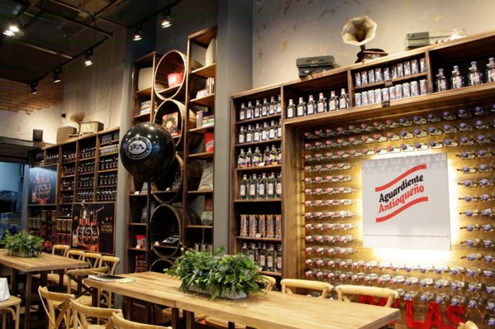 La FLA estrena tienda en El Tesoro La FLA estrena tienda en El Tesoro