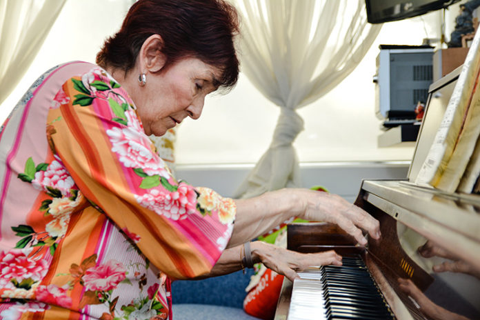 Consuelo Mejía, una maestra de piano Consuelo Mejía, una maestra de piano