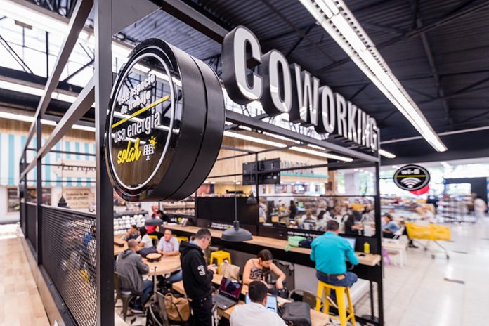 Coworking en el Exito Wow de Envigado. Coworking en el Exito Wow de Envigado.