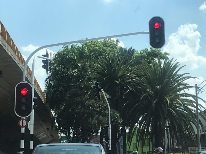 Glorieta 10 con Guayabal 3