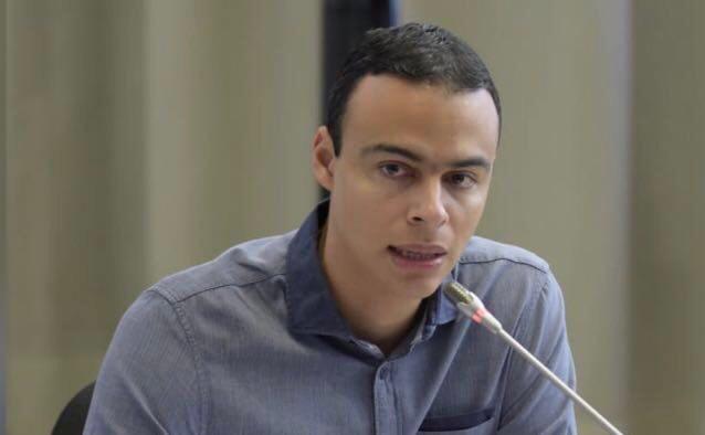 Humberto Iglesias Secretario Movilidad