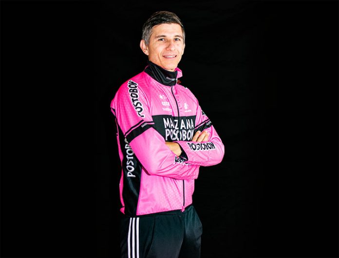 Luis Fernando Saldarriaga es tecnólogo deportivo, licenciado en educación física, director UCI certificado, especialista y maestrando en alto rendimiento.