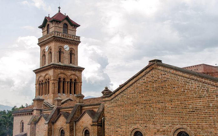 Parroquia de San José de El Poblado Parroquia de San José de El Poblado
