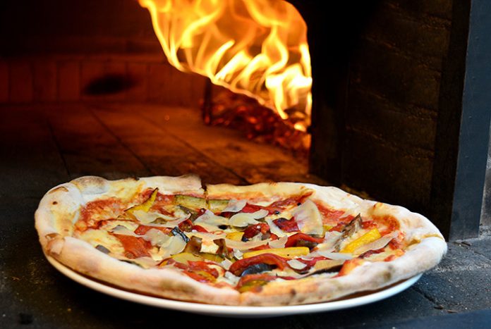 Pizza de vegetales asados Pizza de vegetales asados