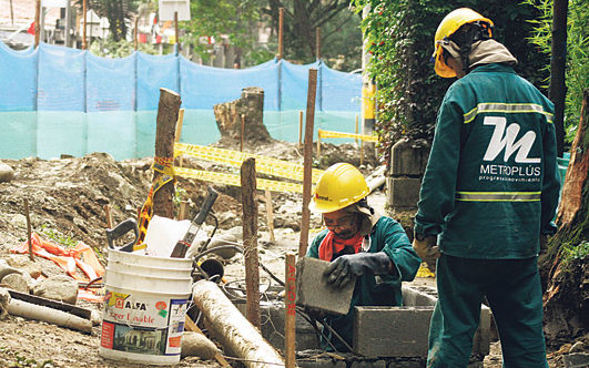 Túnel Verde Metroplús Túnel Verde Metroplús