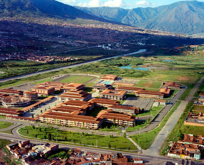 Universidad de Antioquia Universidad de Antioquia