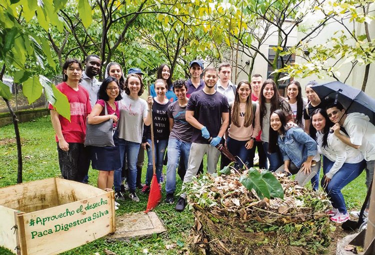Las universidades verdes. La educación debe aportar a la sostenibilidad y reorientarse para fomentar en la juventud el desarrollo Las universidades verdes. La educación debe aportar a la sostenibilidad y reorientarse para fomentar en la juventud el desarrollo