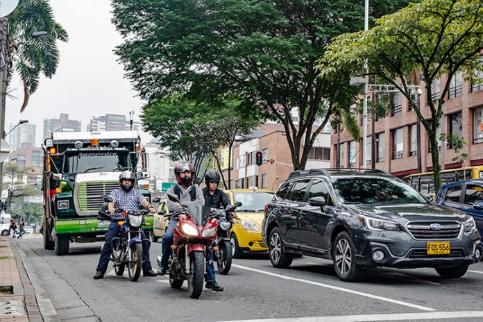 Pico y Placa ambiental Las causas de la contaminación en Medellín y el Aburrá