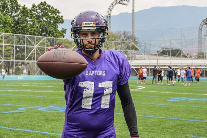 Fútbol americano en Medellín Fútbol americano en Medellín