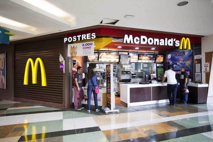 mcdonalds-el-tesoro-fachada McDonalds