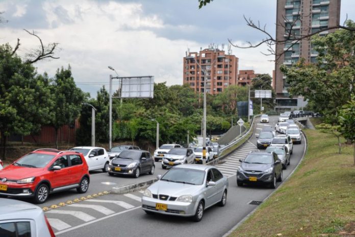 pico-y-placa-3-768x512-1 Pico y placa ambiental para el sábado 16 de marzo en Medellín