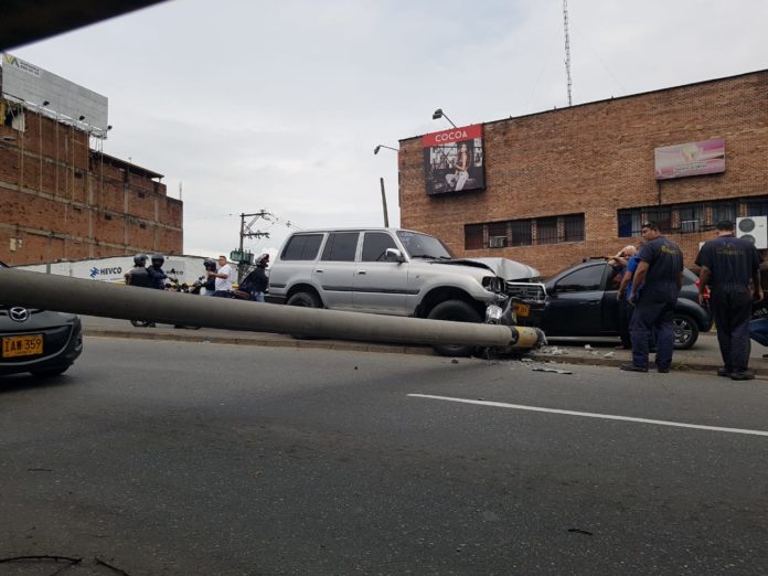 poste Colisión Punto Clave