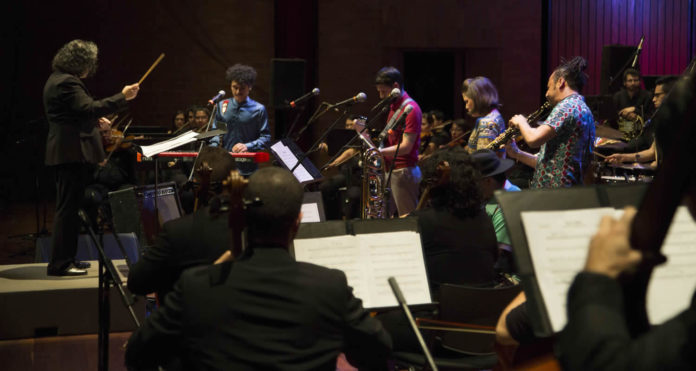 puerto-candelaria-y-la-orquesta-eafi